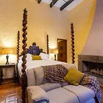 Casa Fenton Hotel Boutique