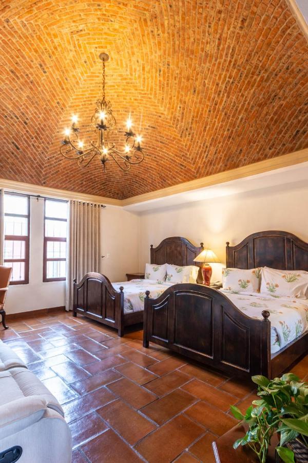 Casa Fenton Hotel Boutique 3*